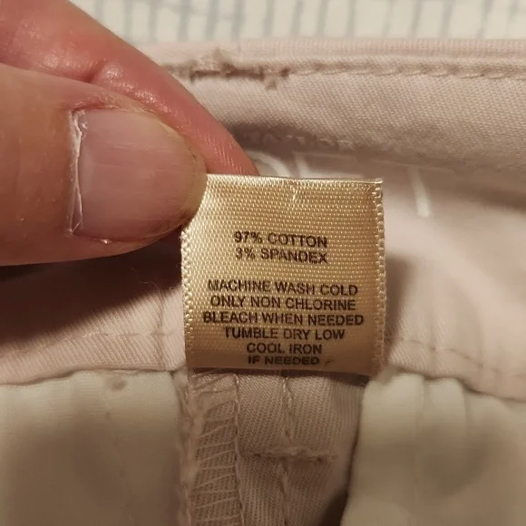 LOFT Capris - Picture 6 of 8